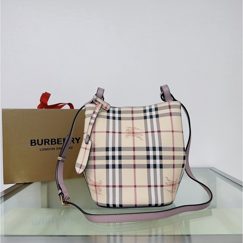 B**rry bucket bags